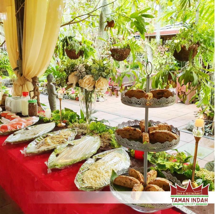 Taman Indah Resort Tamanredjo Экстерьер фото