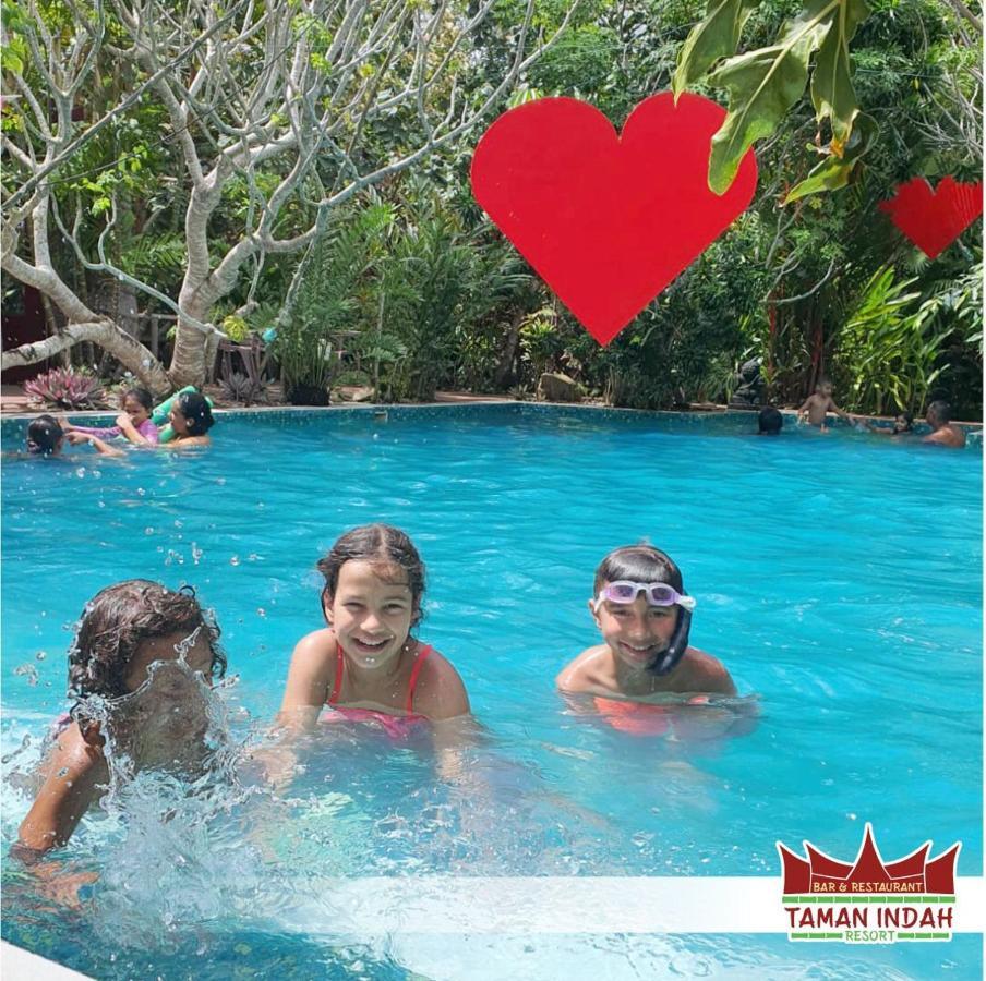 Taman Indah Resort Tamanredjo Экстерьер фото