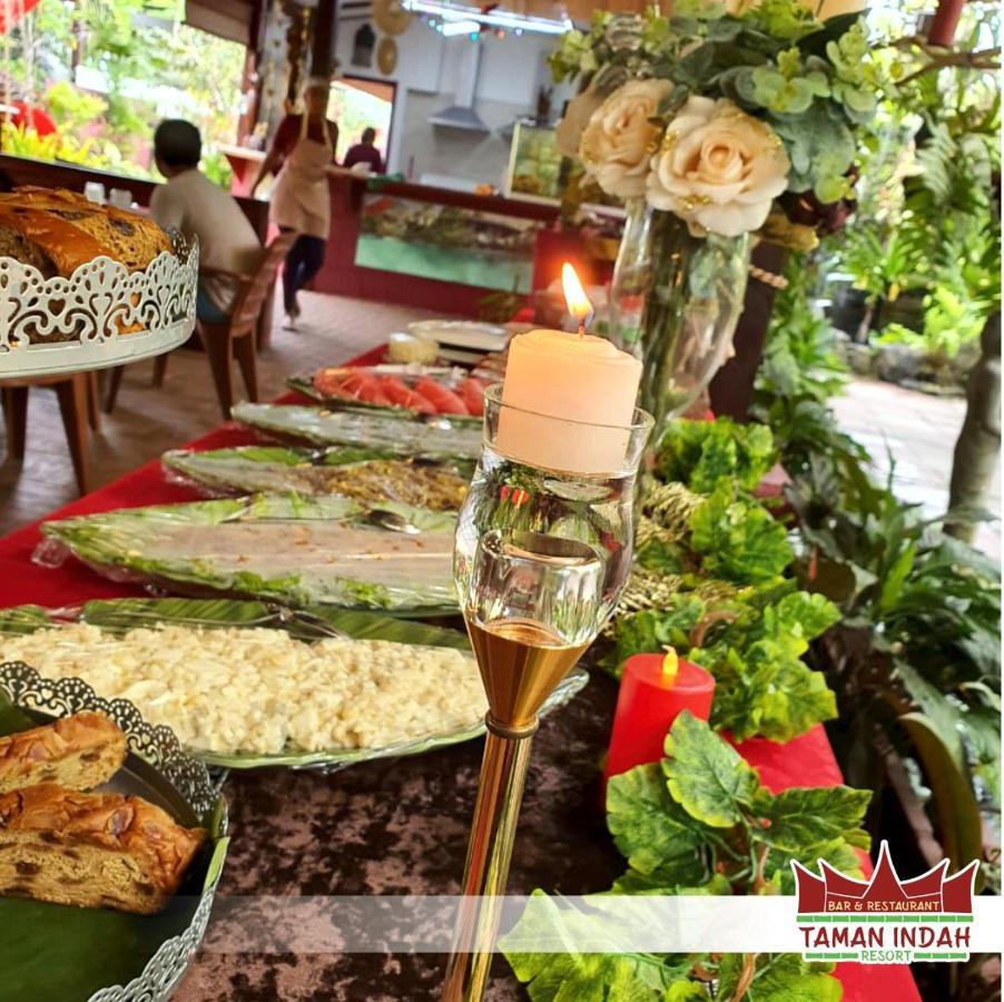Taman Indah Resort Tamanredjo Экстерьер фото