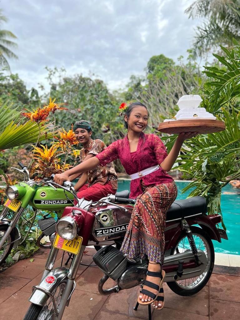 Taman Indah Resort Tamanredjo Экстерьер фото
